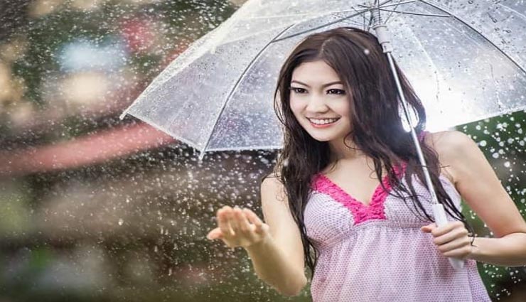 आपको बीमार कर सकता हैं बरसात के दिनों में इन 4 आहार का सेवन 