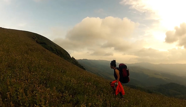 monsoon destinations in karnataka,places to visit in karnataka,karnataka tourism,coorg,dandeli,gokarna,kemmangundi,bheemeshwari