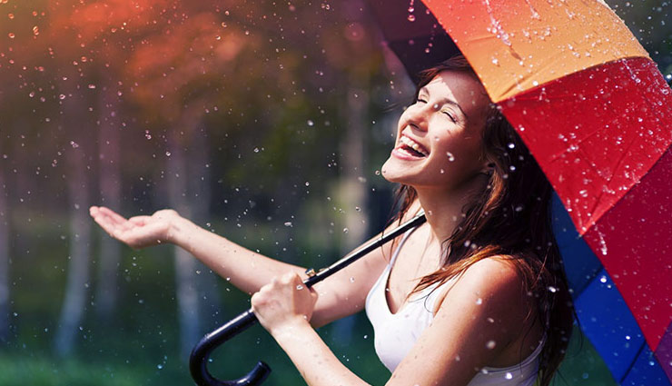 बारिश के मौसम में खुद का ख्याल रखे इन तरीको की मदद से 