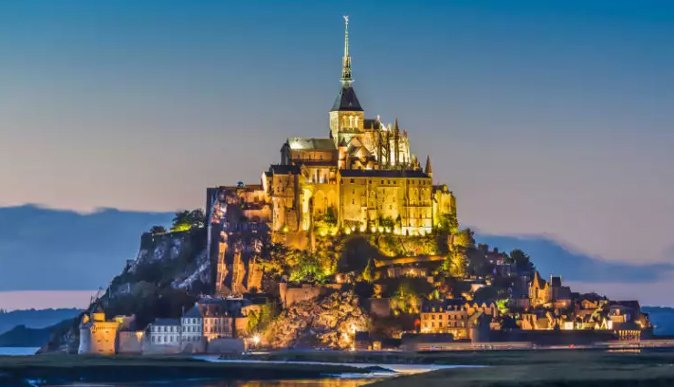 beautiful castles,beautiful castles to visit,most beautiful castle,fairy tale castles,travel,holidays,travel guide,travel tips