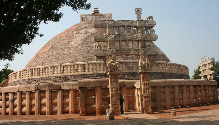 the great stupa of sanchi,the khajuraho group of temples,gwalior fort,bhimbetka rock shelters,taj-ul-masjid,mahakaleshwar temple,bhojeshwar temple,monuments of madhya pradesh,madhya pradesh,monuments to reopen in madhya pradesh