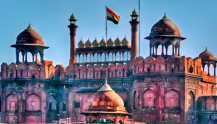 7 Most Famous Monuments To Visit in India
