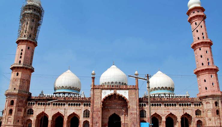 the great stupa of sanchi,the khajuraho group of temples,gwalior fort,bhimbetka rock shelters,taj-ul-masjid,mahakaleshwar temple,bhojeshwar temple,monuments of madhya pradesh,madhya pradesh,monuments to reopen in madhya pradesh