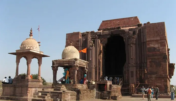 bhopal,bhopal tourism,places to visit in bhopal,bhopal tourist places,exploring bhopal,sanchi stupa,yodhasthal museum,holidays,tourism,tourist places