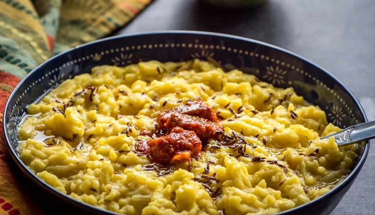 moong dal khichdi,khichdi recipe,summer recipe,snacks recipe,main course recipe