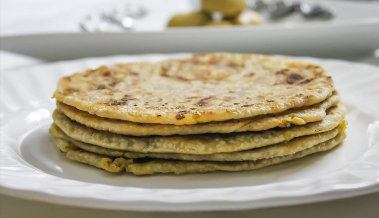 sprouts,types of sprouts,sprouts benefits,green gram moong sprouts,chickpea sprouts,bengal gram sprouts,bean sprouts,Health,Health tips