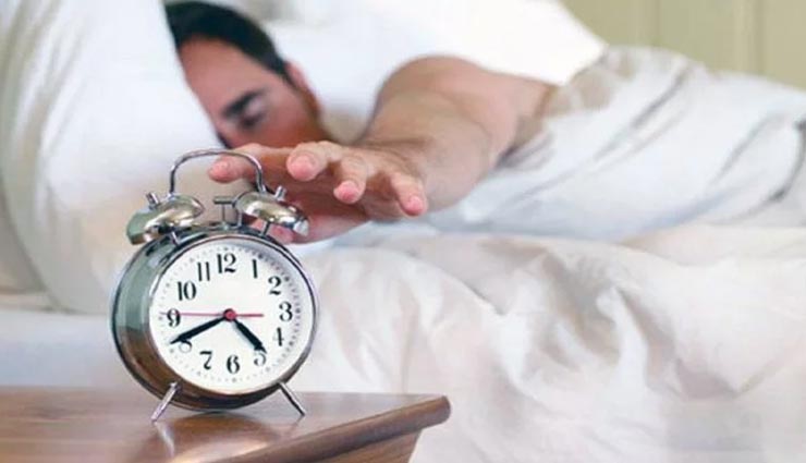 सुबह की ये गलत आदतें दे रही गंभीर बीमारियों को जन्म, जानें और लाए इनमें बदलाव