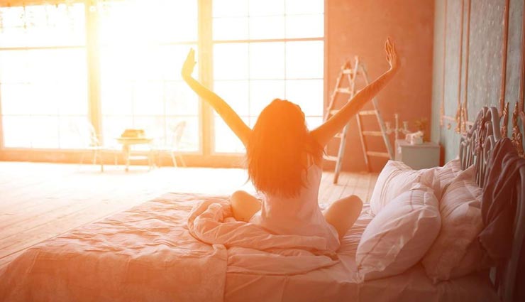 घर में सुख-समृद्धि के लिए सुबह उठकर जरूर करें ये काम 