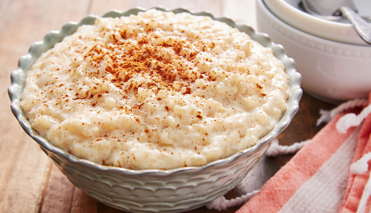 moroccan desserts,must try moroccan desserts,desserts,famous desserts,baghrir,chebakia,baklava,rice pudding,cinnamon oranges,mhanncha