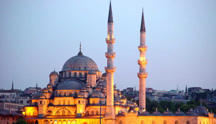 blue mosque,suleymaniye mosque,rustem pasha mosque,yeni camii,sancaklar mosque,istanbul,beautiful mosques in istanbul,mosques