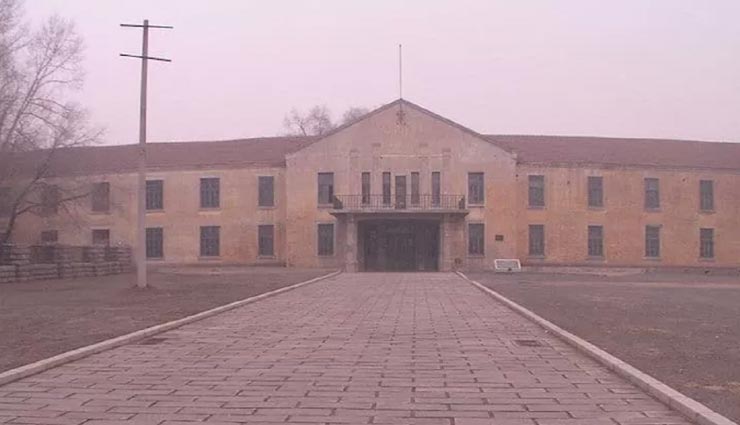 अनोखी लैब जहां जिंदा इंसानों पर किए जाते थे प्रयोग, आवाज करते हुए फट जाते थे हाथ-पैर