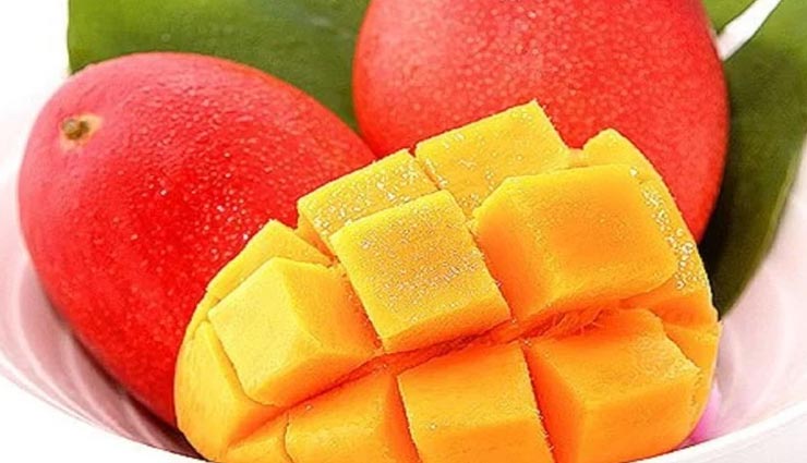 इन आमों को खरीदकर खाने की जगह करेगा सजाने का मन, कीमत जान उड़ जाएंगे आपके होश