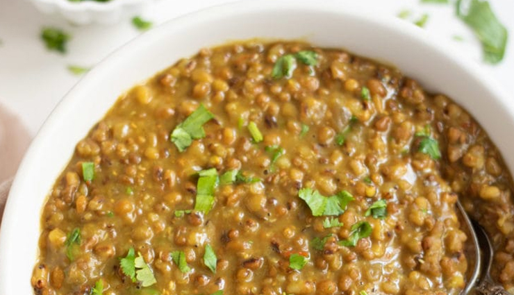 Recipe- Simple To Make Moth Dal