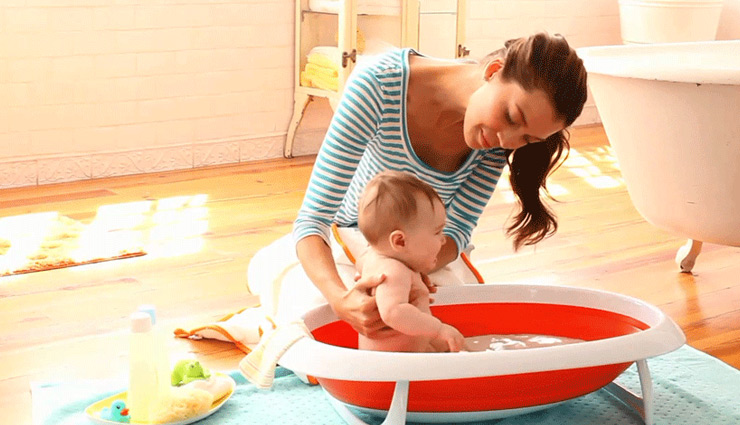 struggles that single moms go through,single moms face problems,single mother,motherhood,parenting tips,relationship tips,mates and me