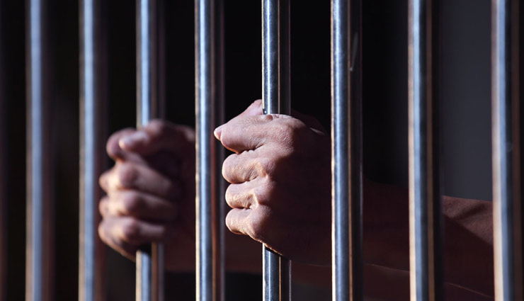 married woman and son relationship,couple garlanded with shoes,karnal,haryana