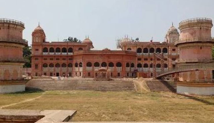 पंजाब के 6 मशहूर पर्यटन स्थल, घूमने के लिए लोगों की पहली पसंद holidays,punjab,punjab destinations,6 famous tourist destinations,swran temple,akaltkht,bagha border,moti baag places,shish mahal,rock garden