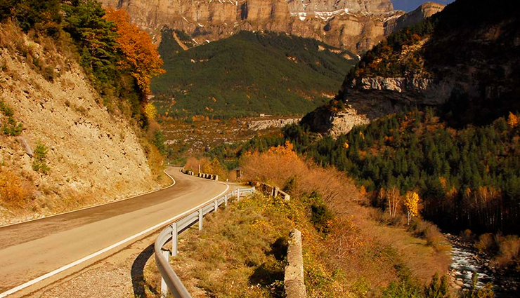 breathtaking motorcycles rides,motorcycles rides from around the world,travel,the pyrenees loop,france & spain,ceuta to marrakesh loop,morocco,the great ocean road,australia,california and the american west,usa,the transfagarasan highway,romania