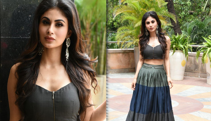 'गोल्‍ड' प्रामोशन के दौरन दिखा मौनी रॉय का ग्रेसफुल और स्‍टाइलिश अंदाज, देखे तस्वीरे