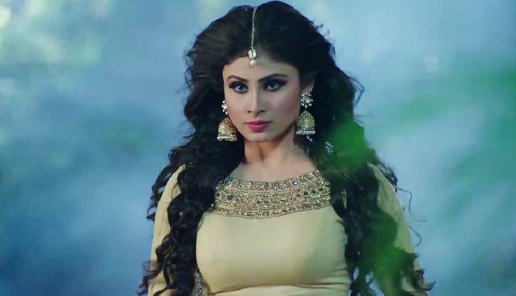 mouni roy,actress mouni roy,mouni roy health issue,nagin fame mouni roy,mouni roy hospital