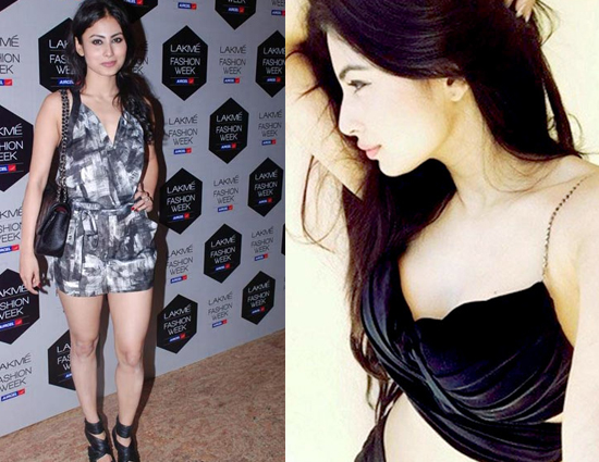 Bikini Pictures of Mouni Roy are the Fitness Goals