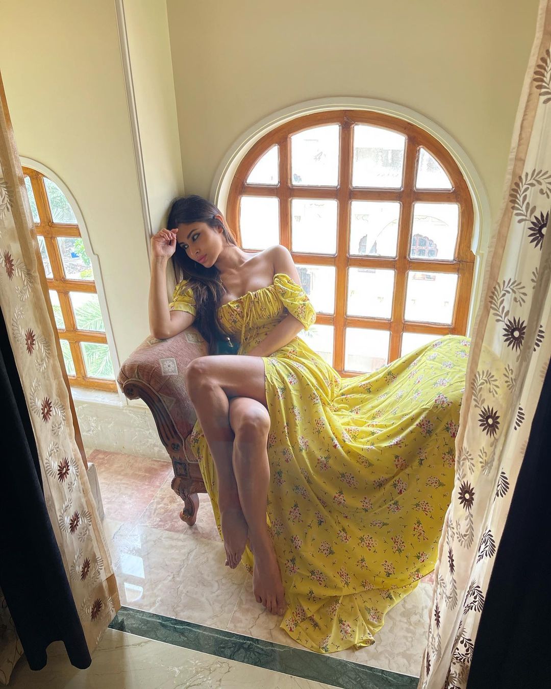 mouni roy,mouni roy photoshoot,mouni roy latest photo,mouni roy in yellow dress,mouni roy in off shoulder dress,mouni roy news,entertainment,bollywood news