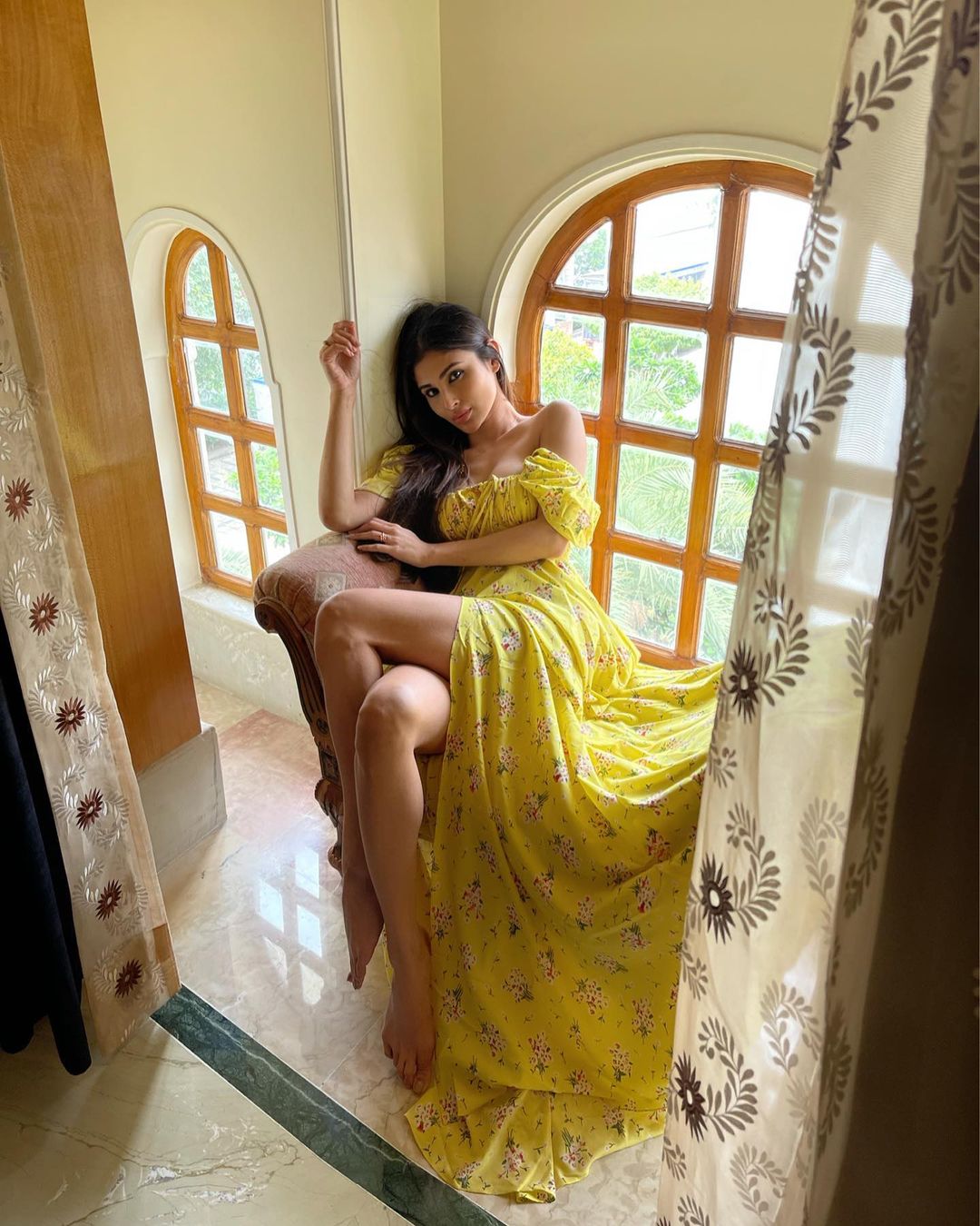 mouni roy,mouni roy photoshoot,mouni roy latest photo,mouni roy in yellow dress,mouni roy in off shoulder dress,mouni roy news,entertainment,bollywood news