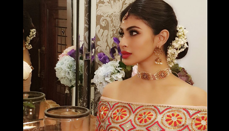 mouni roy,photoshoot,hot photoshoot,mouni roy viral pics,mouni roy pics