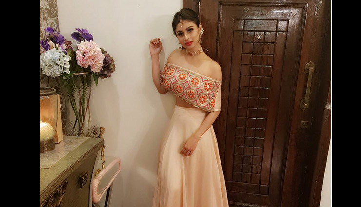 mouni roy,photoshoot,hot photoshoot,mouni roy viral pics,mouni roy pics