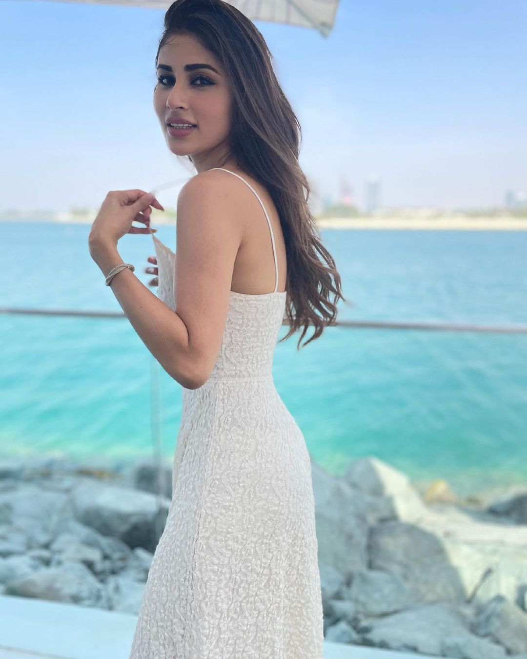 mouni roy,mouni roy news,mouni roy viral photos,mouni roy hot photos,mouni roy in white dress,mouni roy entertainment,bollywood news in hindi,entertainment news in hindi