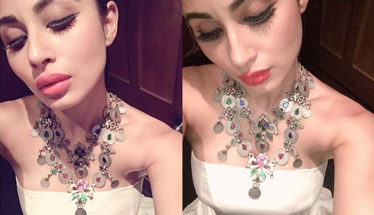 mouni roy,mouni roy instagram pics,mouni roy pics