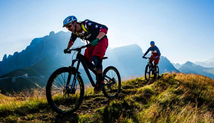 adventure sports in sikkim,thrilling activities in sikkim,sikkim adventure tourism,outdoor sports in the himalayas,sikkim trekking and rafting,extreme sports in sikkim,sikkim paragliding and hiking,mountain biking in sikkim,rock climbing and rappelling in sikkim,best adventure sports destinations in sikkim