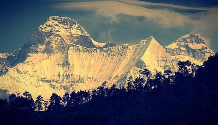 highest mountain peaks,highest mountain peaks in india,india,mountains in india,kanchenjunga,mt nanda devi,mt kamet,saltoro kangri i,saser kangri i