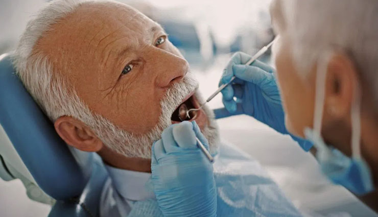 5 Early Symptoms of Mouth Cancer