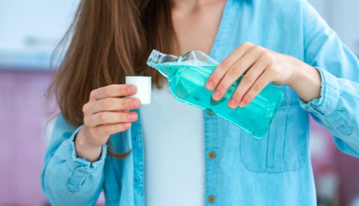 oral health essentials,best toothbrush for oral care,right toothpaste,dental floss,dentist-recommended mouthwash,tongue cleaner benefits,oral hygiene products,maintain oral health,plaque prevention,gum care tips