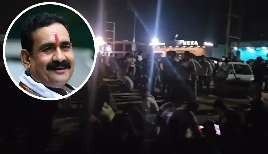 दतिया उपचुनाव: नरोत्तम मिश्रा को टिकट नहीं मिलने पर फूटा समर्थकों का गुस्सा, ग्वालियर-झांसी हाईवे पर जाम, जिला कार्यकारिणी ने दिया सामूहिक इस्तीफा