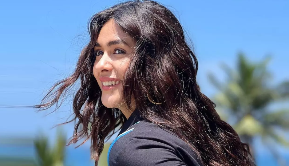 mrunal thakur,actress mrunal thakur,bipasha basu,actress bipasha basu,mrunal bipasha,son of sardaar 2,dhanush