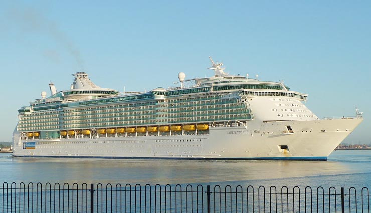 biggest ships,world,holidays,cruise