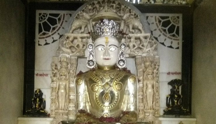 ranakpur tourist attractions,top things to do in ranakpur,ranakpur jain temple visit,jungle safari in ranakpur,trekking routes in ranakpur,best time to visit ranakpur,ranakpur wildlife safari,ranakpur dam sunset views,horse riding tours in ranakpur,ranakpur must-visit places,ranakpur local shopping guide,historical temples in ranakpur,jeep safari in ranakpur forest,ranakpur wolf spotting tours,muchal mahavir temple ranakpur