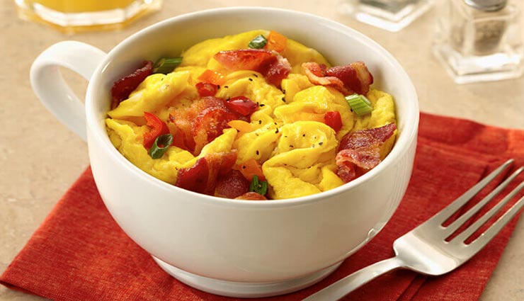 मिनटों में तैयार होगा मग ऑमलेट, बनाना बहुत आसान #Recipe