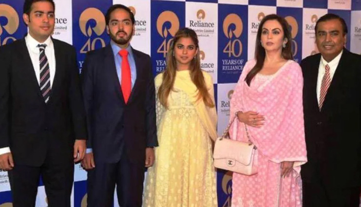 30 साल के Akash Ambani का 'राजतिलक', पिता मुकेश अंबानी ने सौंपी Reliance Jio की कमान