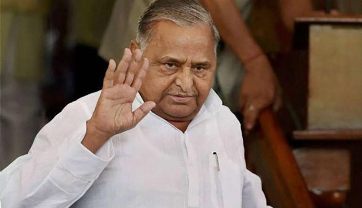 मुलायम सिंह की तबीयत में सुधार, देर रात अस्पताल से मिली छुट्टी