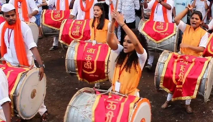 ganesh chaturthi 2025,vinayaka chaturthi,lord ganesha festival,ganesh chaturthi celebration,ganesh chaturthi significance,ganesh chaturthi history,ganesh chaturthi in india,top cities for ganesh chaturthi,ganesh chaturthi decorations,ganesh chaturthi processions,ganesh chaturthi rituals,ganesh chaturthi cultural events,ganesh chaturthi travel guide,indian festivals,ganesh chaturthi traditions