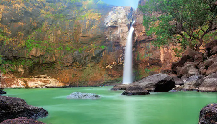 weekend destinations,weekend destinations near mumbai,mumbai,kolad,jawhar,karjat,manori,bhandardara,velas