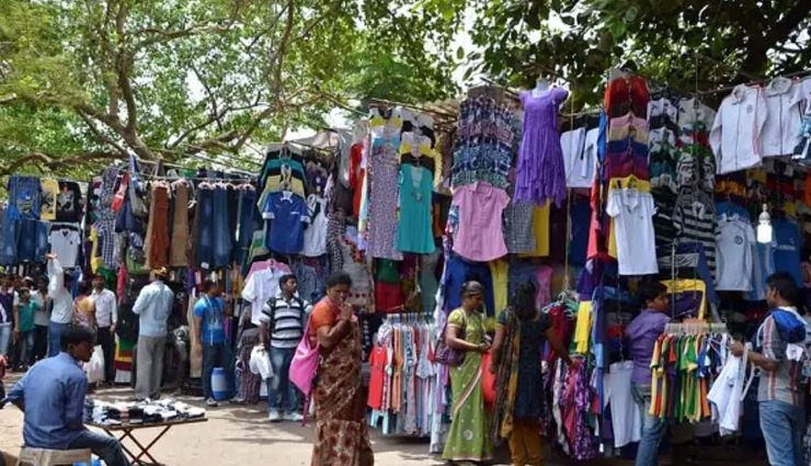 mumbai,places to visit in mumbai,things to experience in mumbai,breakfast at an irani cafe,colaba causeway market,chapel road,imagica,day on a yacht,sanjay gandhi national park