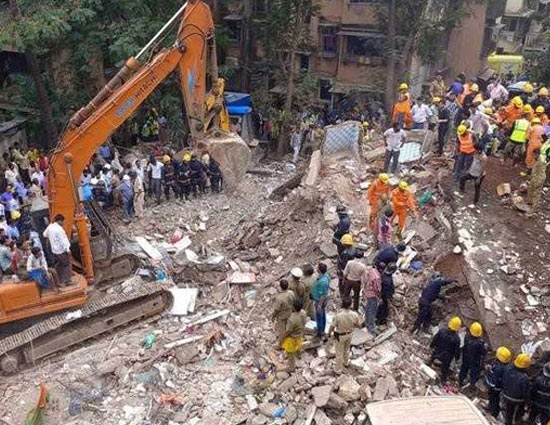 मुंबई में 5 मंजिला इमारत गिरी; 10 की मौत, 22 जख्मी