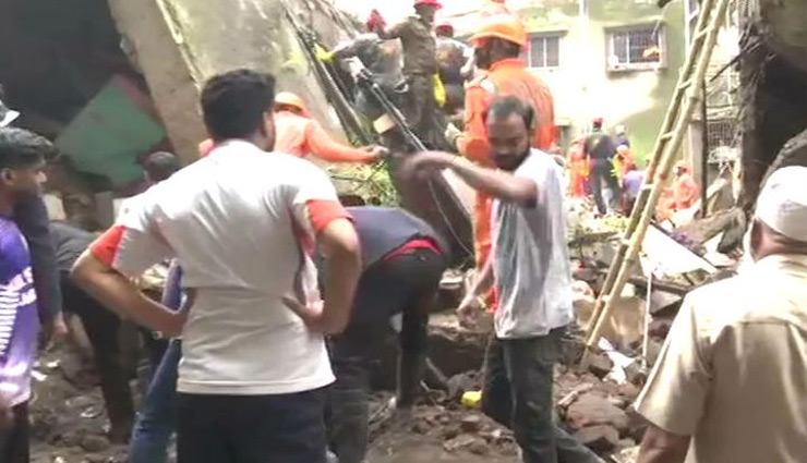मुंबई / ठाणे के भिवंडी में 3 मंजिला इमारत गिरी, 10 की मौत, 25 लोगों के फंसे होने की आशंका