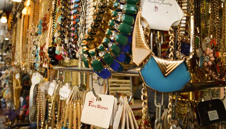 best places for shopping in india,india shopping,india travel,tourist places in india