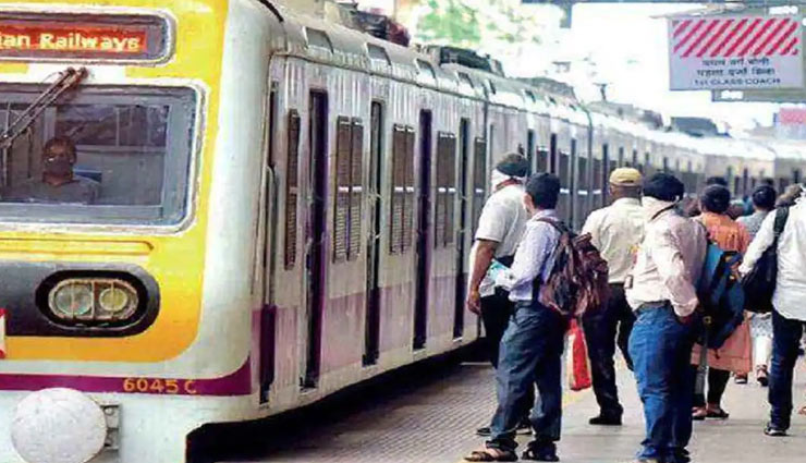 मुंबई: अमिताभ बच्चन के बंगले, 3 रेलवे स्टेशनों को बम से उड़ाने की मिली धमकी, पुलिस ने बढ़ाई सुरक्षा