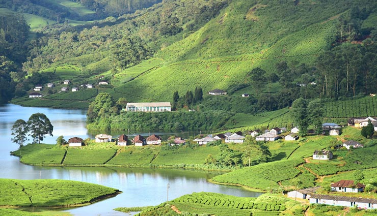 tourist places,indian tourist places,monsoon tourist places,tourist places for friends