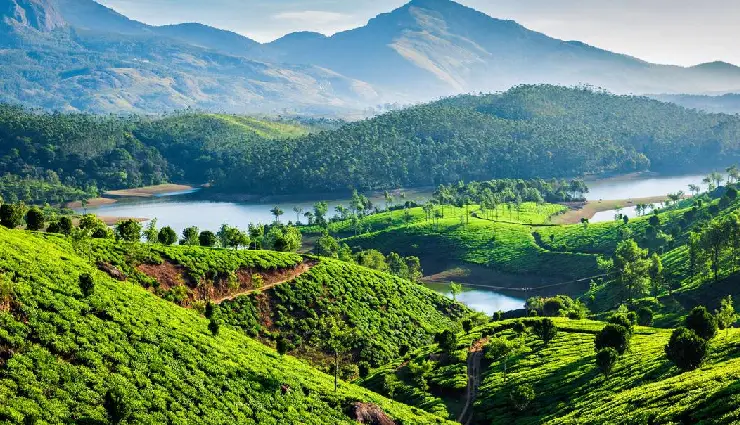 12 Best Honeymoon Destinations To Explore in Kerala